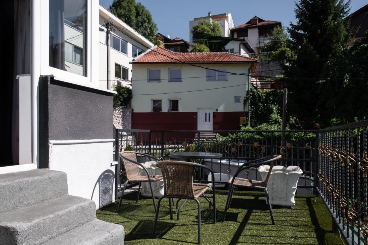 Como A Casa Apartments - Free Parking Sarajevo Esterno foto