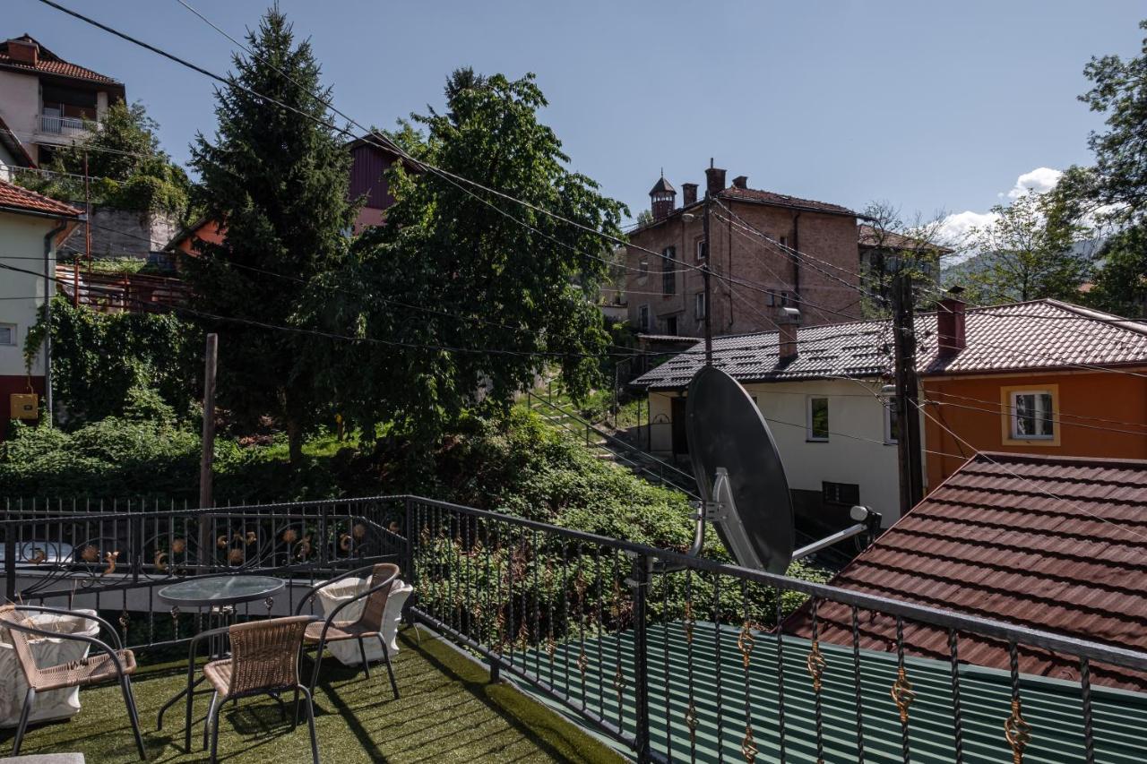 Como A Casa Apartments - Free Parking Sarajevo Esterno foto